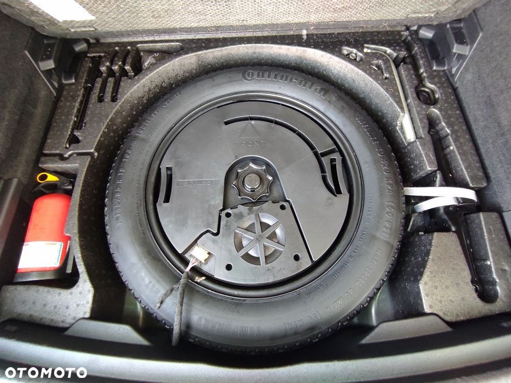 Volkswagen Tiguan - 23