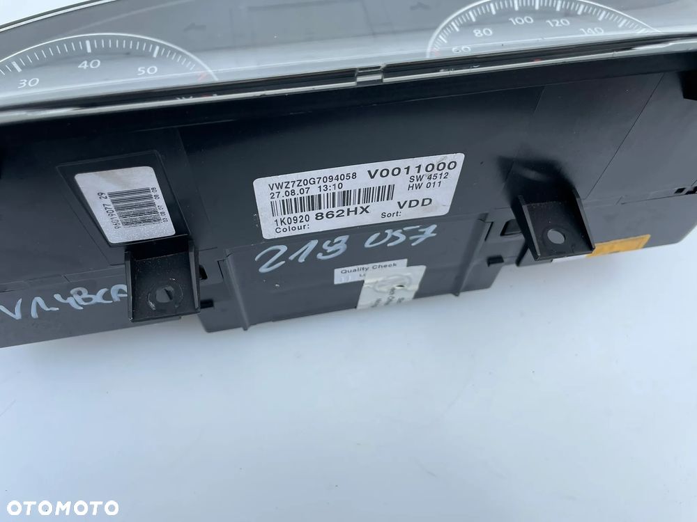Licznik zegary vw Golf V 1.4 16V BCA 1K0920862HX - 3