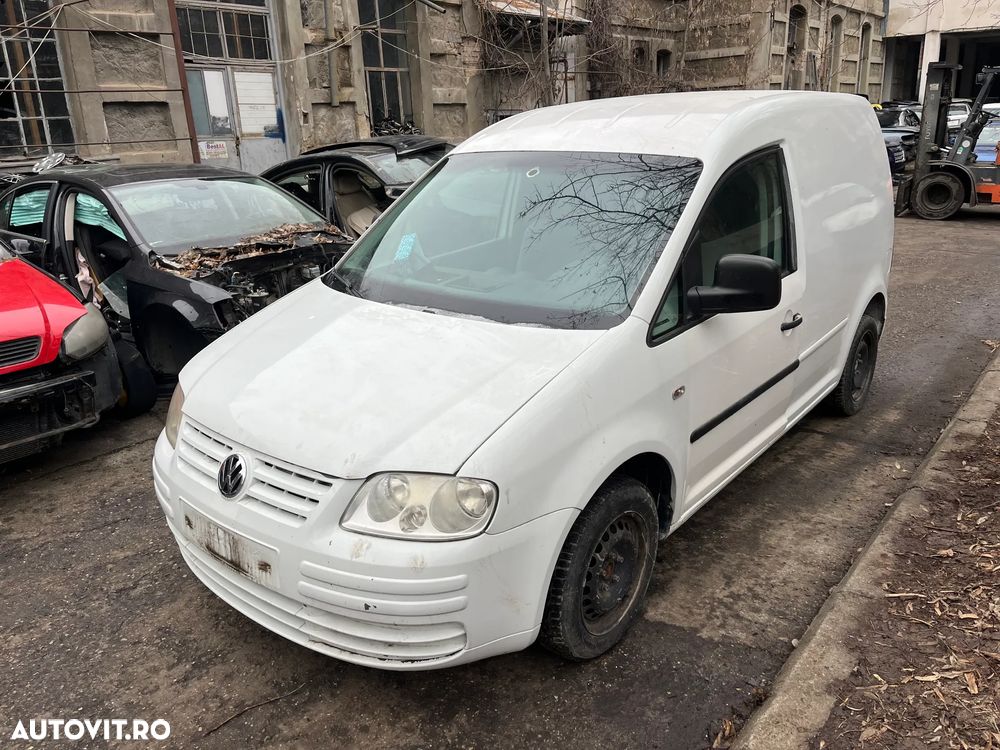 Dezmembrez VW Volkswagen Caddy 2010 alb 1,4 benzina BUD - 9