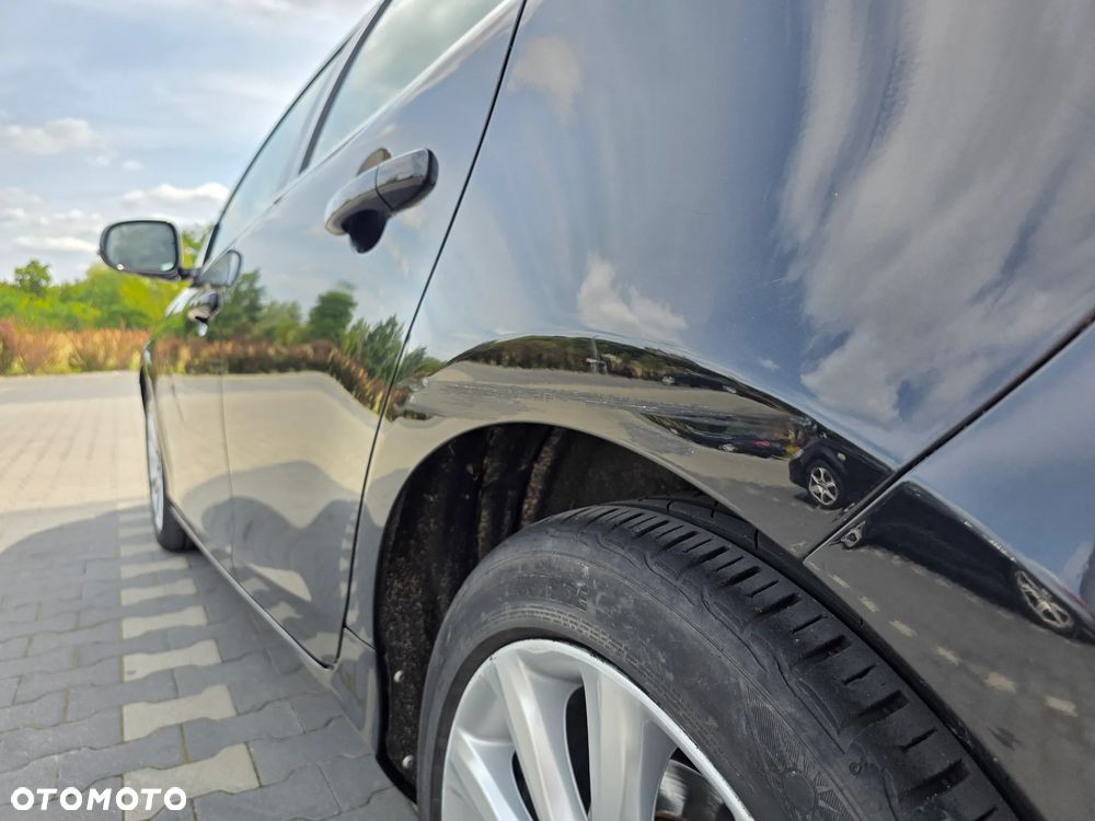 Volvo V40 D2 Momentum - 11