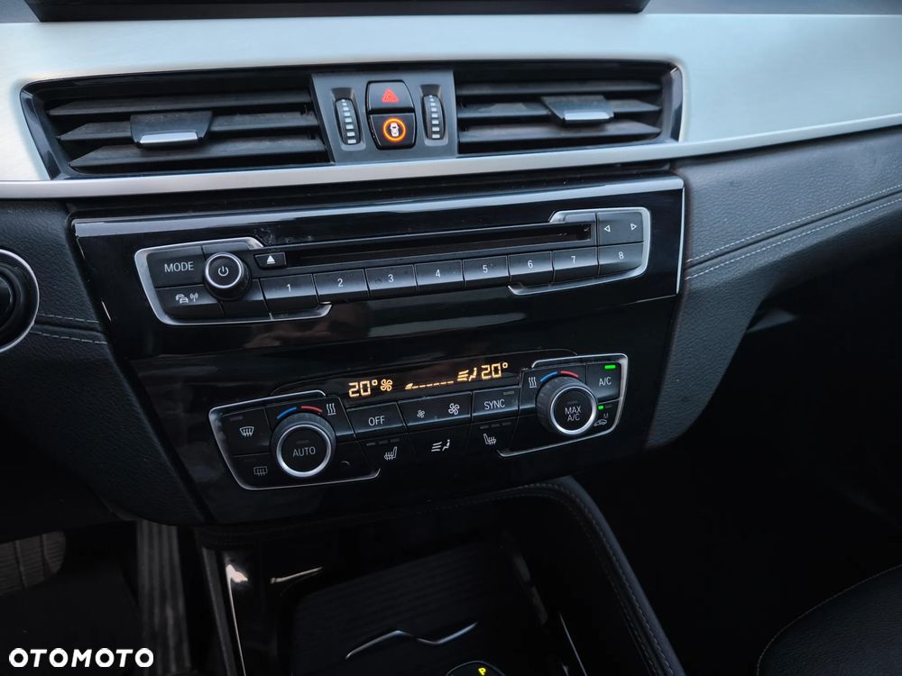 BMW X1 xDrive25e xLine - 11