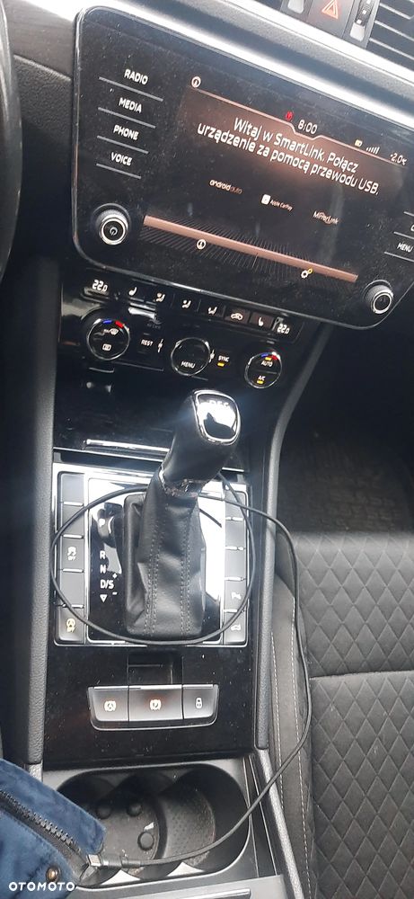 Skoda Superb 2.0 TSI Ambition DSG - 11