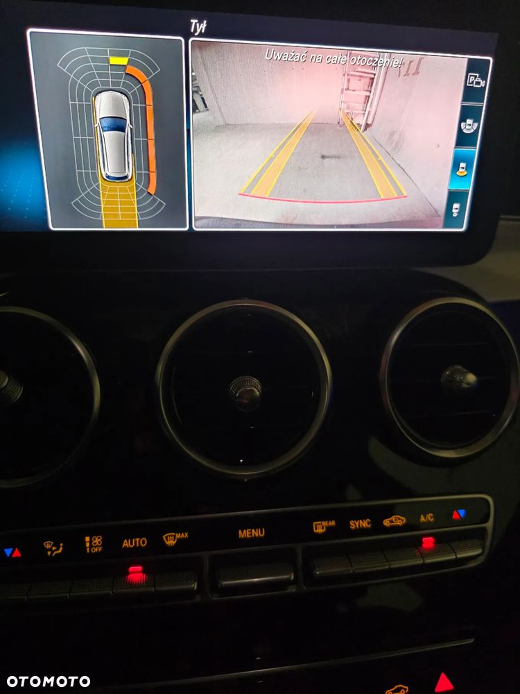 Mercedes-Benz Klasa C 180 9G-TRONIC Avantgarde - 16