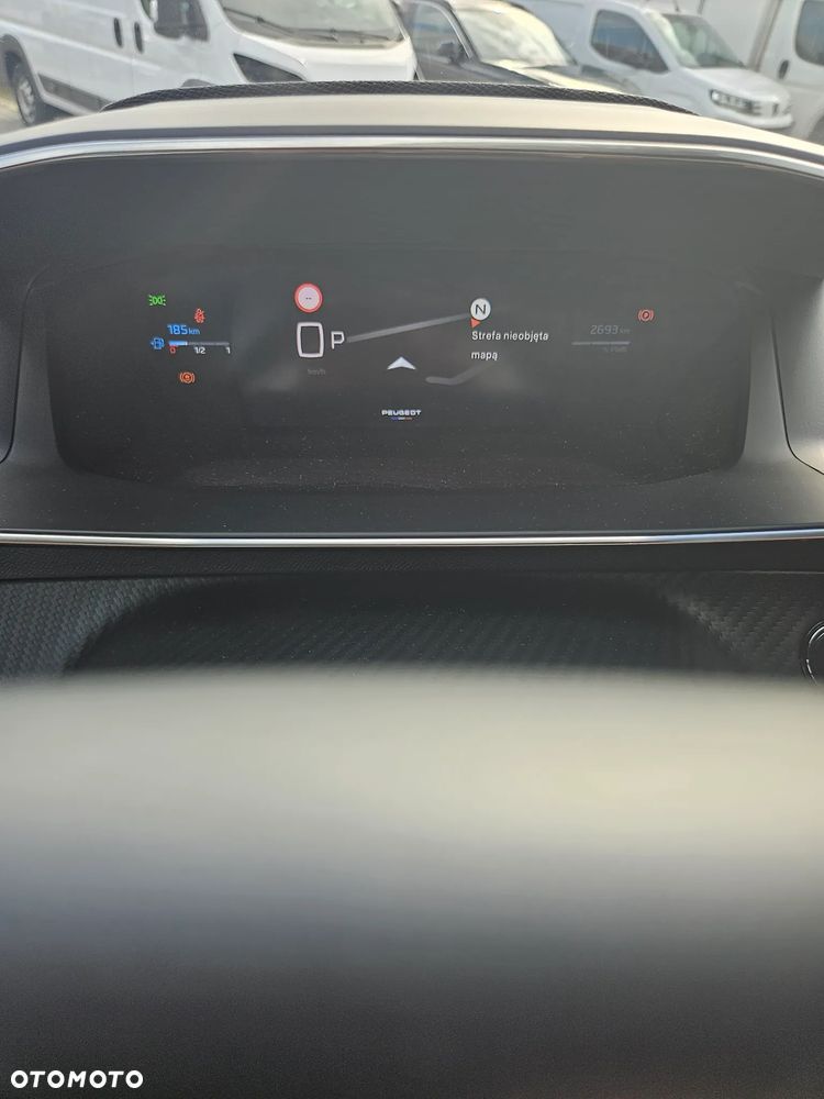 Peugeot 2008 PureTech mHEV GT E-DCS6 - 16