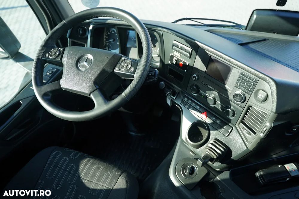 Mercedes-Benz AROCS 2636 / 6x4 / LIVRARE 7,6 M + HIAB 188 B-3 HDS / PODEA REZISTENTĂ / RADIOCOMANDĂ / ROTATOARE / FURCĂ PENTRU PALEȚI / EURO 6 - 31