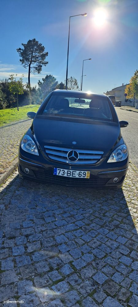 Mercedes-Benz B 180 CDi - 1