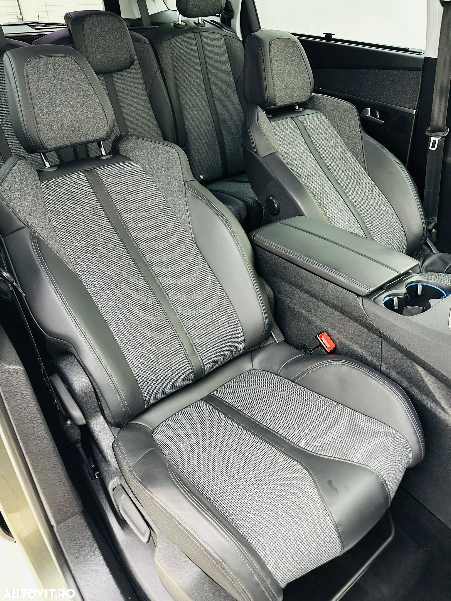 Peugeot 5008 - 21