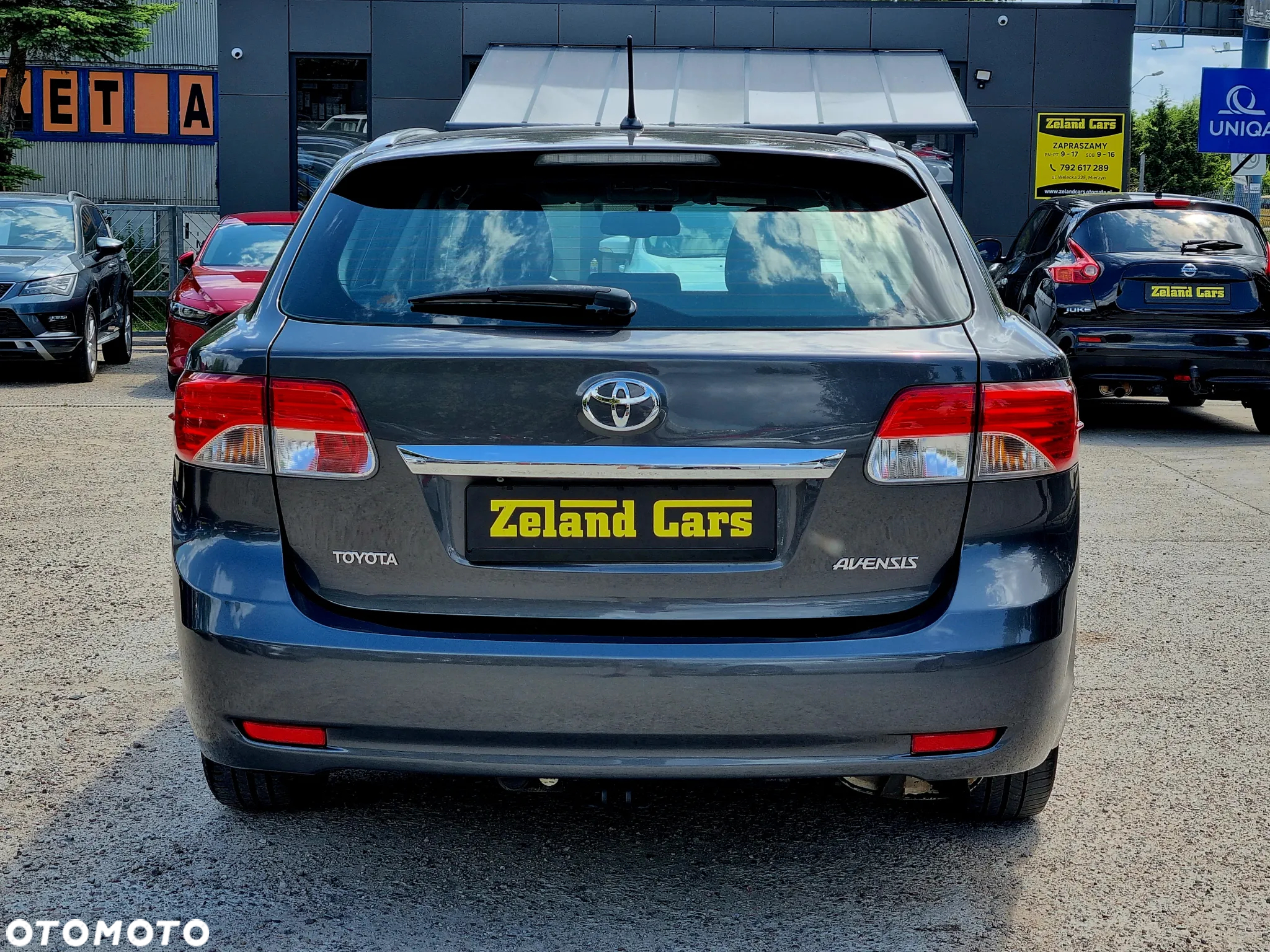 Toyota Avensis 1.8 Premium - 6