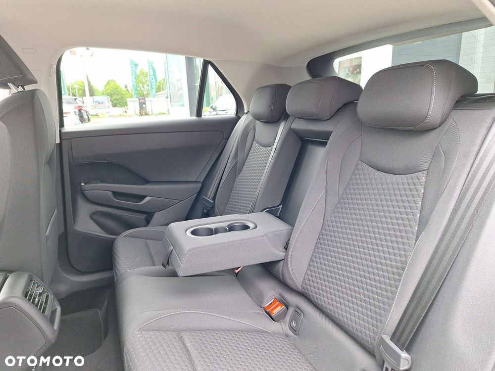 Volkswagen T-Roc 1.5 eTSI Life DSG - 16
