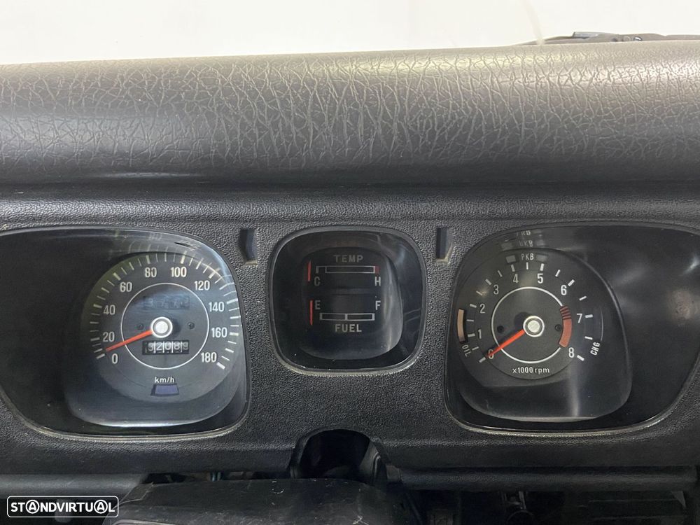 Datsun 1600 - 11