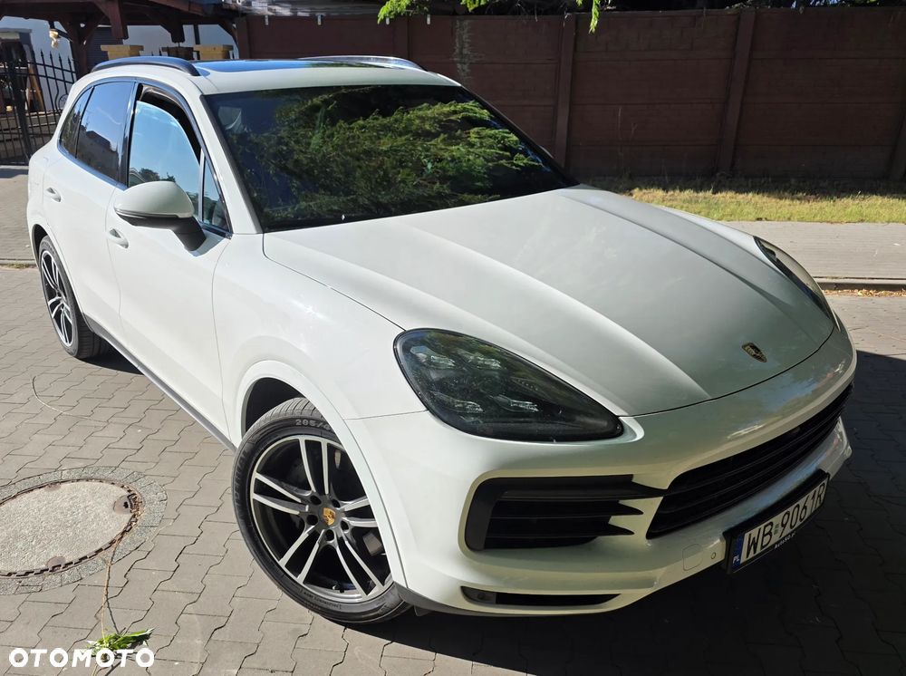 Porsche Cayenne S - 1