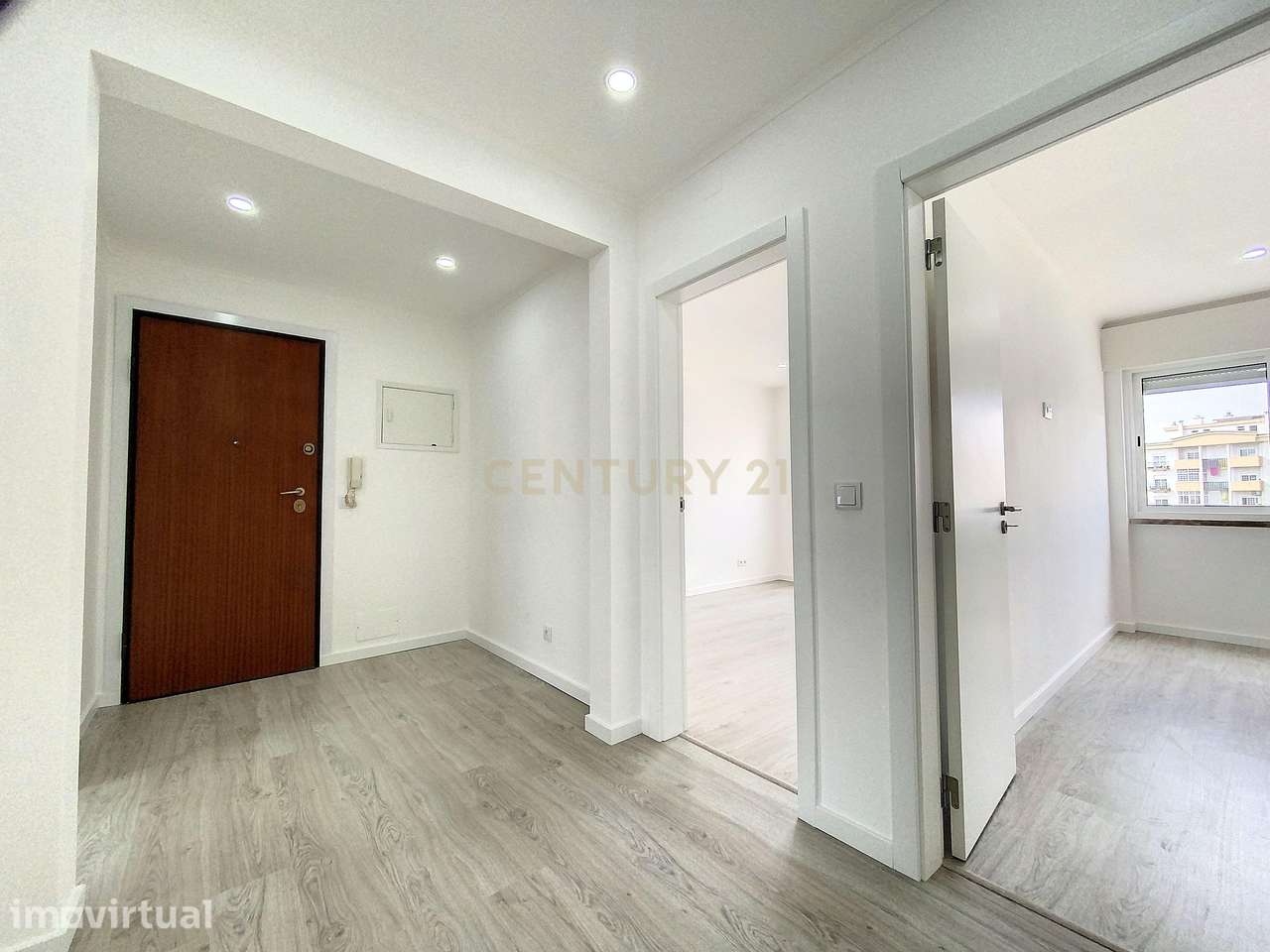 Apartamento T3 em Amora, Seixal - Oportunidade Única! - Grande imagem: 3/20