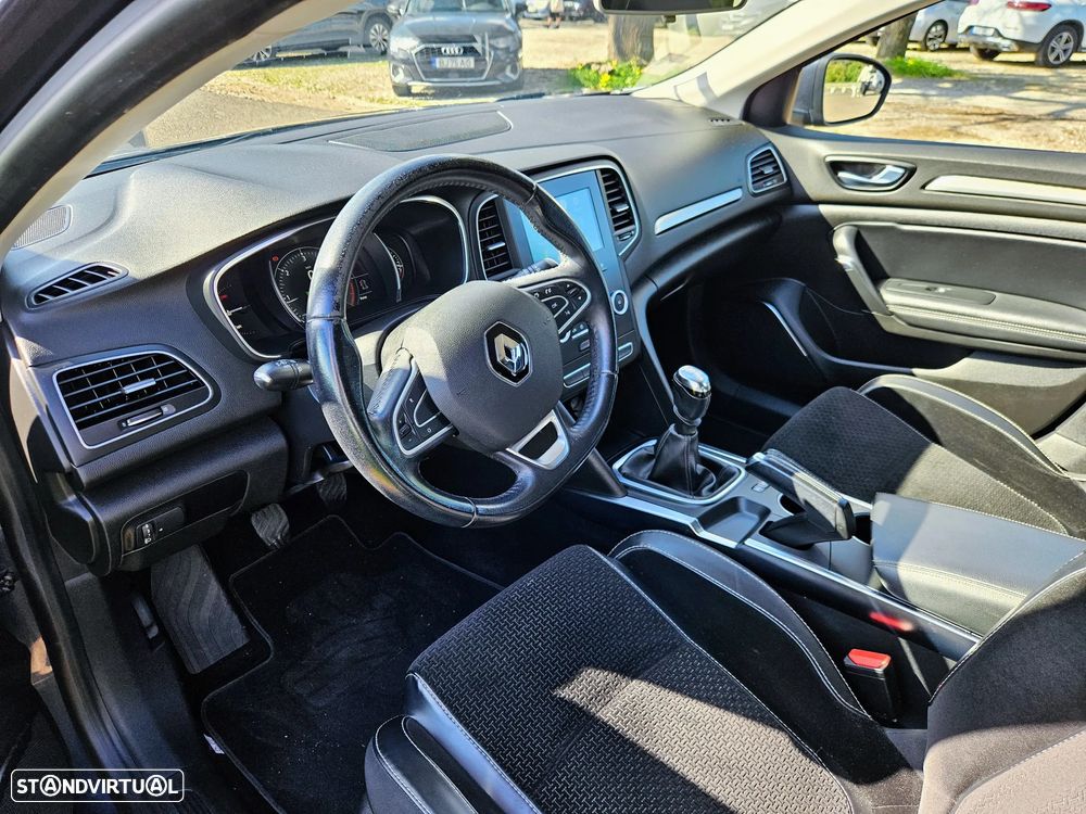 Renault Mégane 1.5 dCi Intens - 33