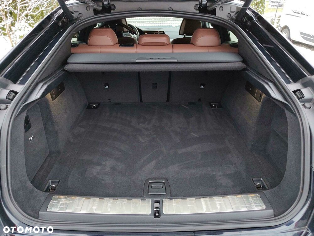BMW X6 - 18