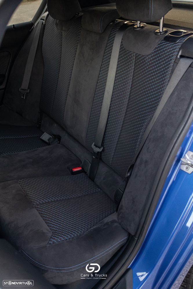 BMW 116 d Pack M - 38