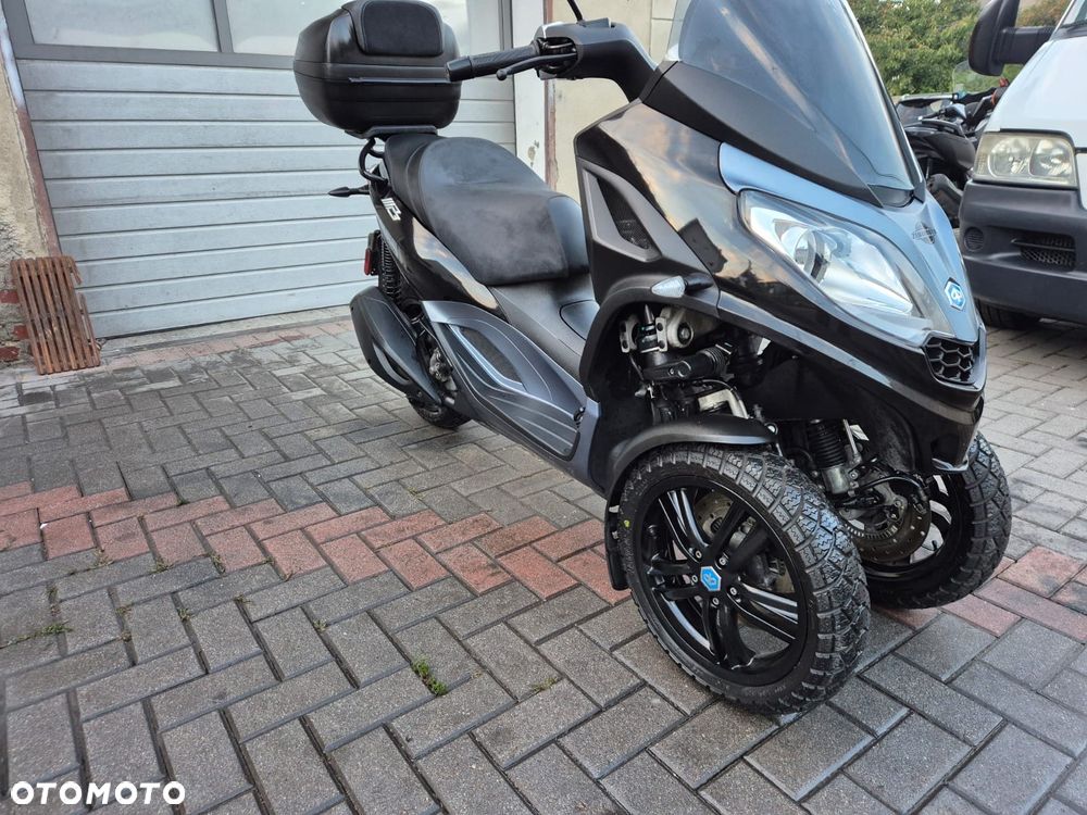 Piaggio MP-3 - 3