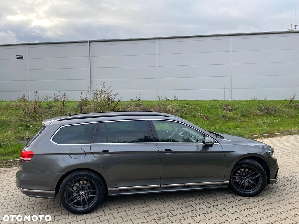 Volkswagen Passat Variant 2.0 TDI SCR DSG Highline - 11