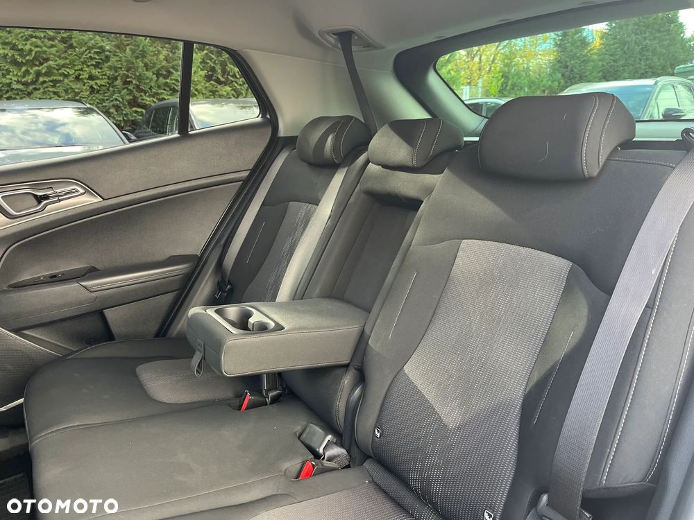 Kia Sportage 1.6 T-GDI HEV L 2WD - 18