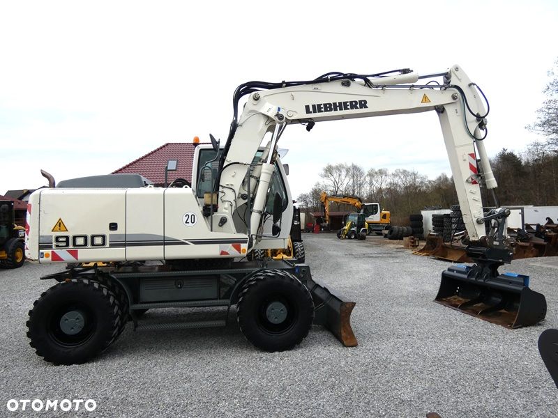 Liebherr A900C Z Niemiec / Super Stan / gotowa do pracy / - 1
