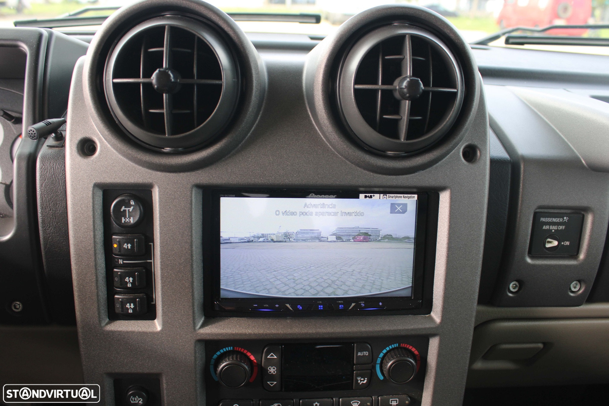Hummer H2 6.0 Luxury - 11