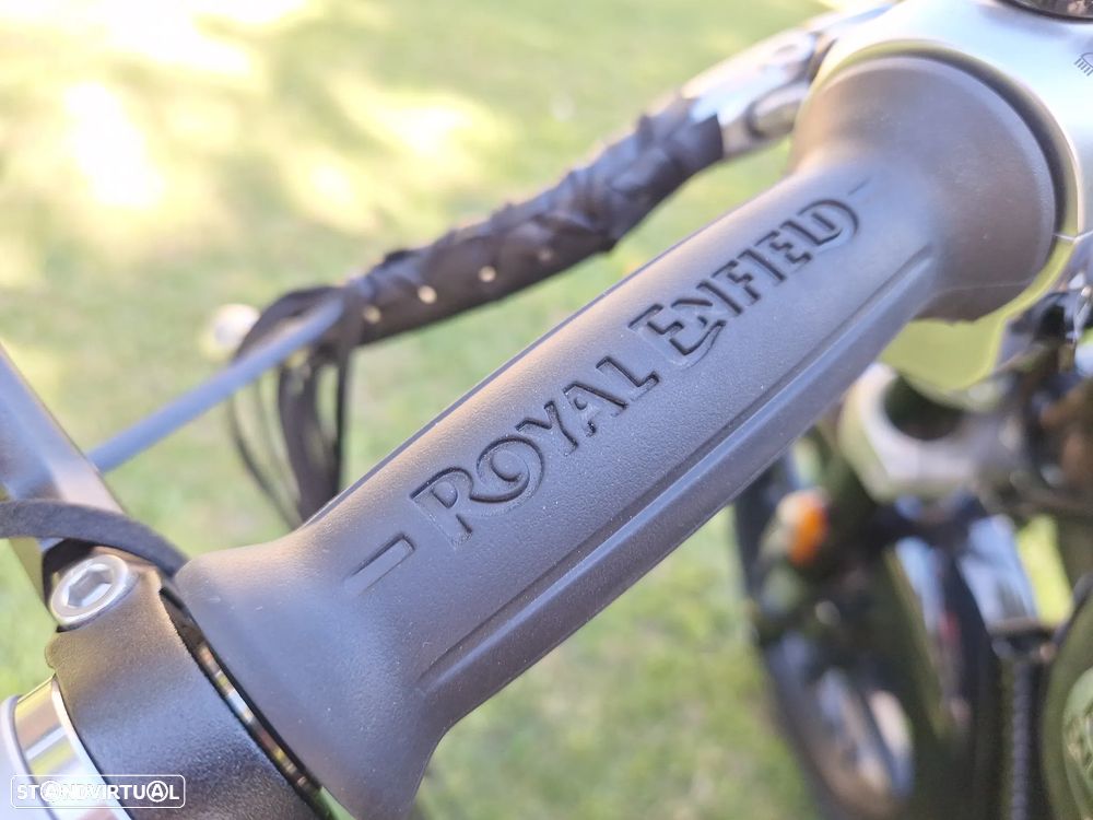 Royal Enfield Super Meteor 650 - 4