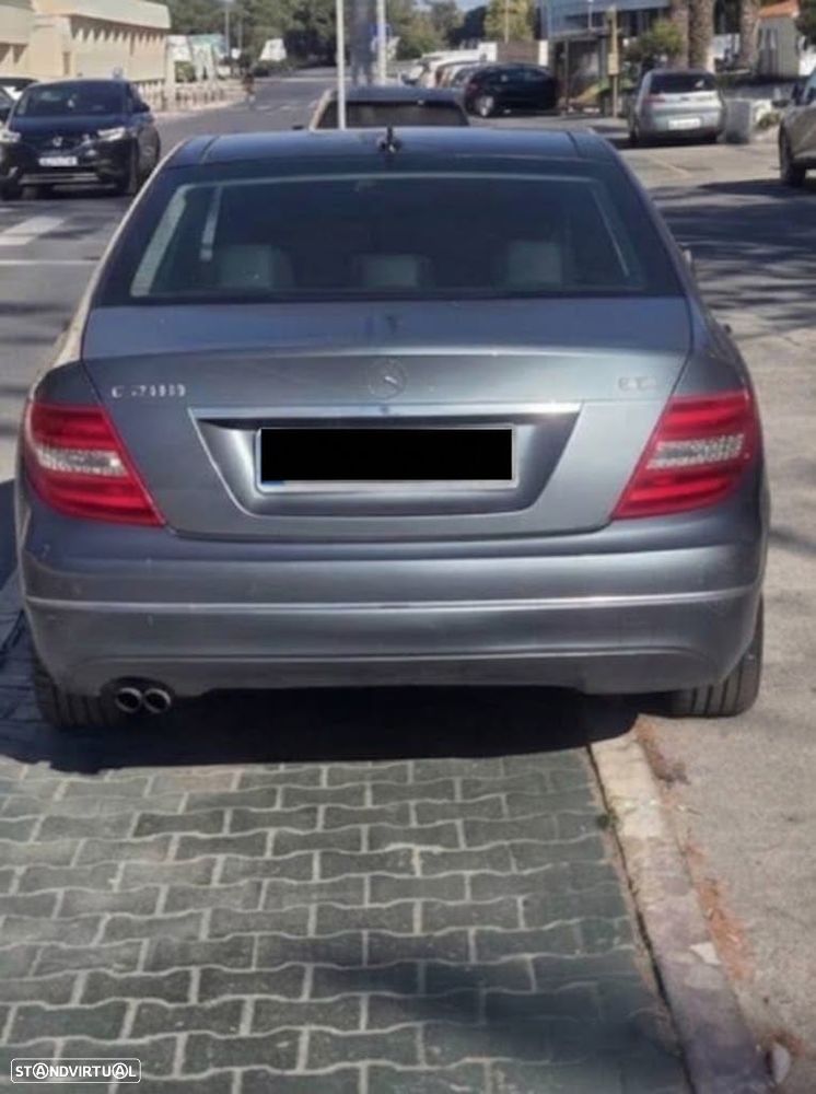 Mercedes-Benz C 200 CDI DPF Auto BlueEFFICIENCY - 2