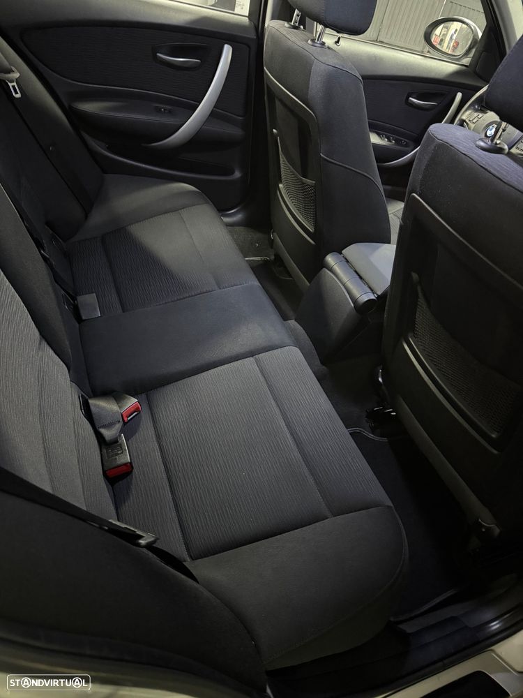 BMW 118 d Lifestyle - 17
