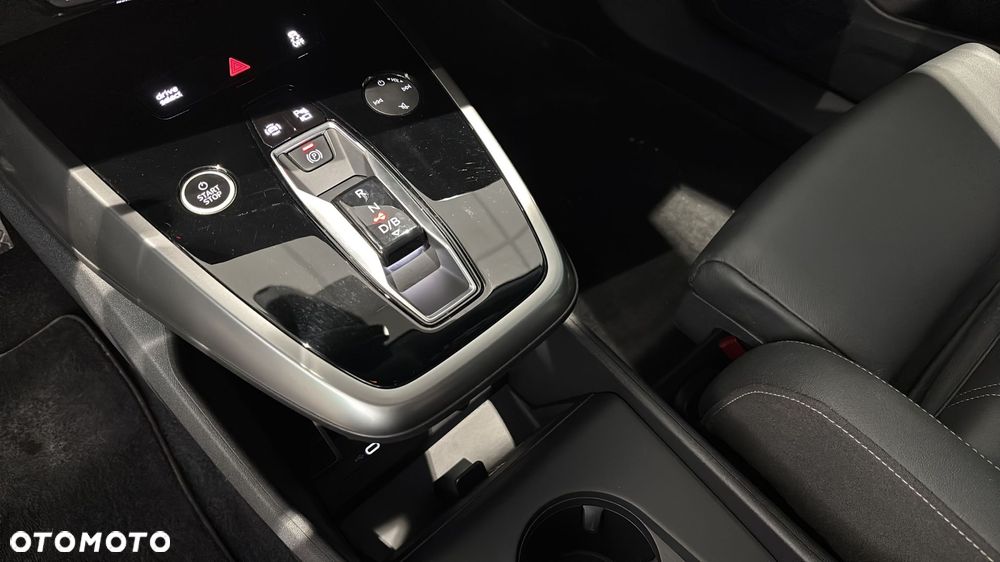Audi Q4 e-tron - 16