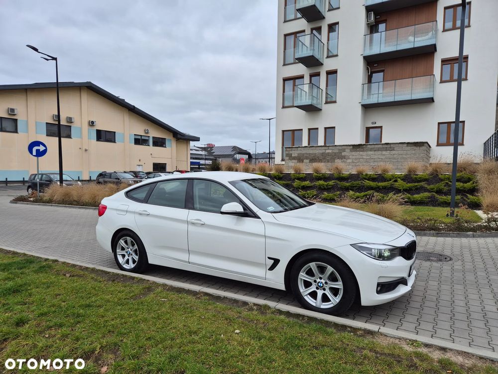 BMW 3GT 318d - 17