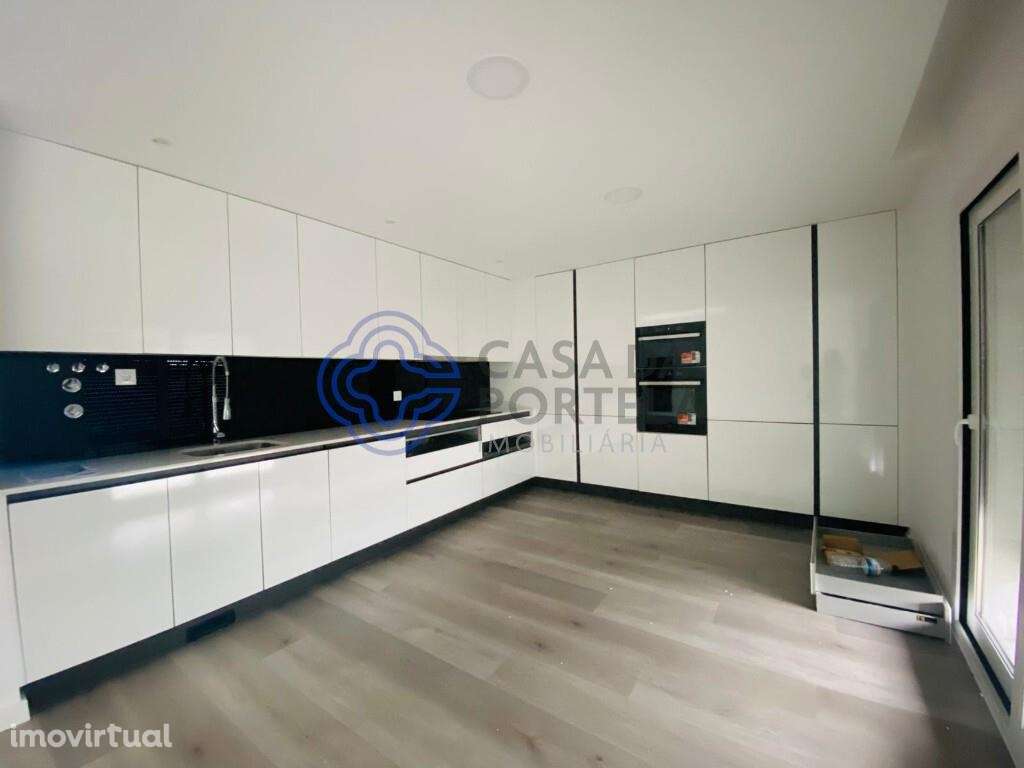 Apartamento T3 no 6.º piso, elevadores e obra concluída em 2025, Santa - Grande imagem: 3/17