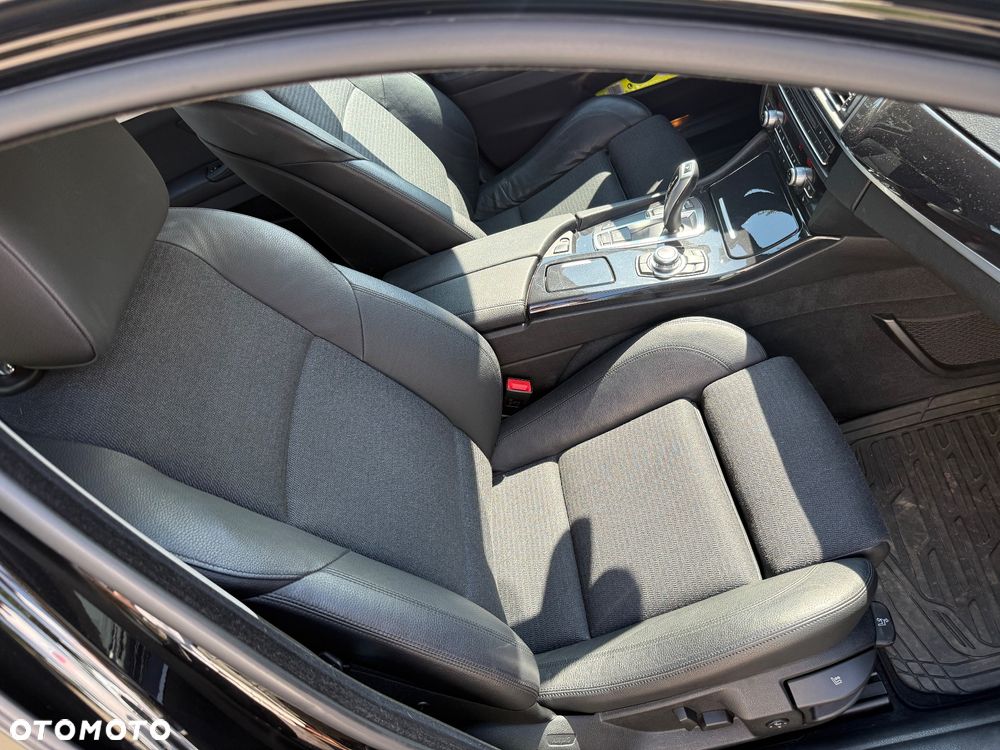 BMW Seria 5 520d - 10