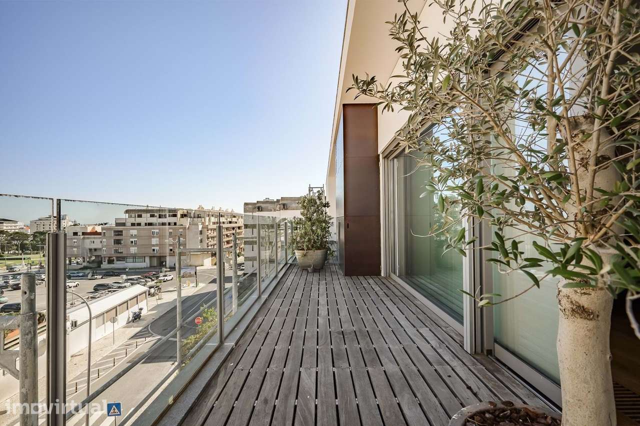 Penthouse duplex inserido em condomínio exclusivo, Estoril | Cascais - Grande imagem: 4/60