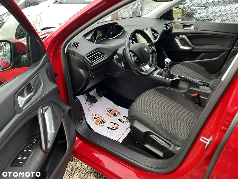 Peugeot 308 1.2 PureTech Active Pack S&S - 9