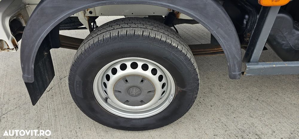 Volkswagen Crafter 2.5TDi - 11