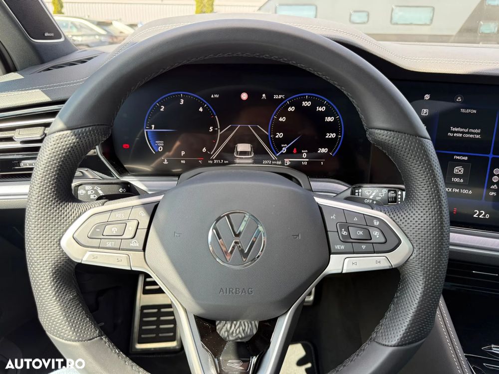 Volkswagen Touareg V6 TDI 4MOTION R-Line - 10