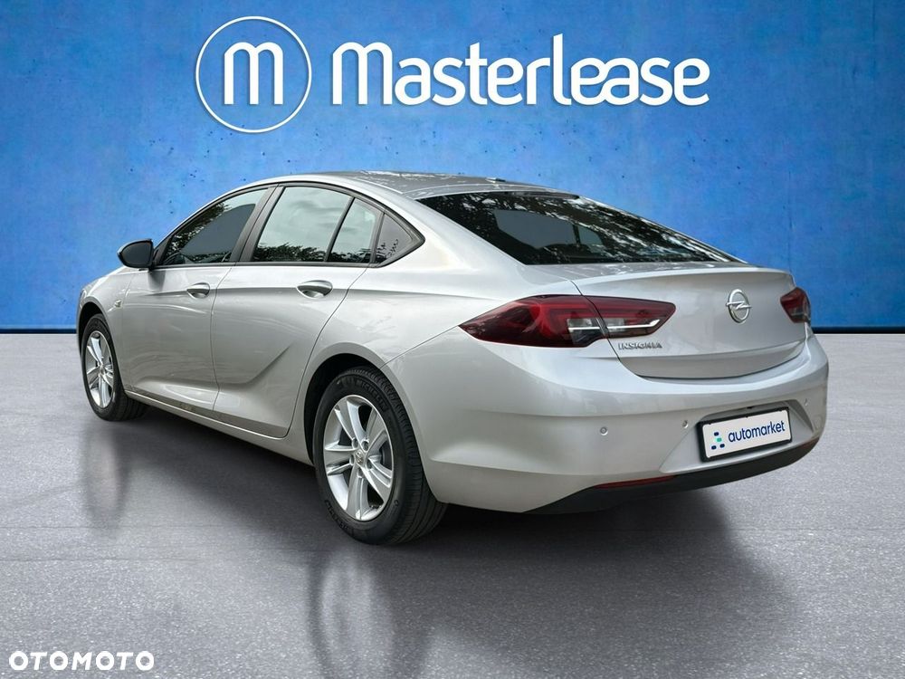 Opel Insignia - 8