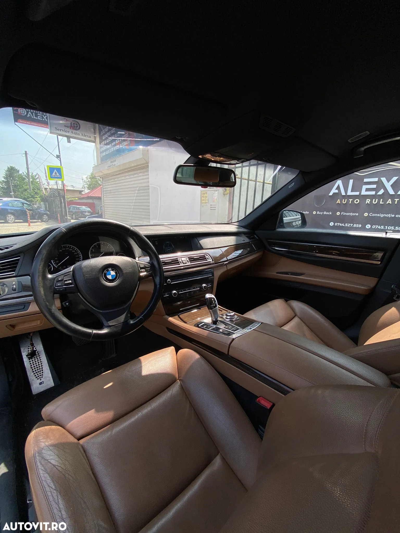 BMW Seria 7 750Li xDrive - 5