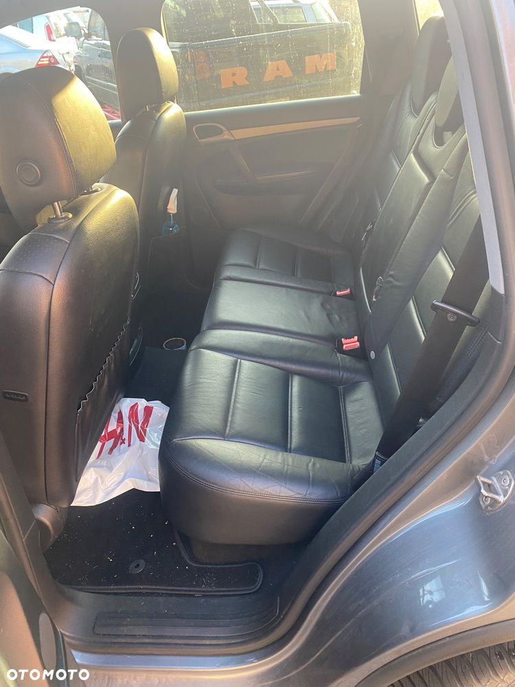 Porsche Cayenne Tiptronic S - 8