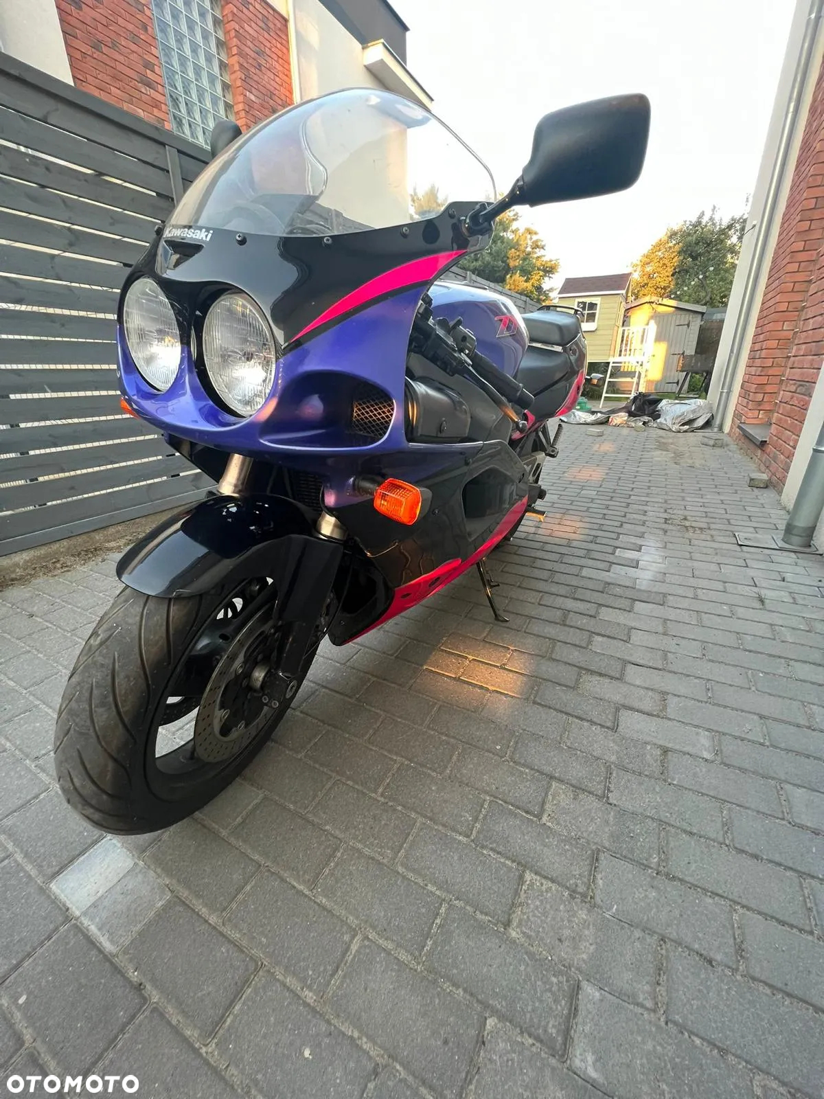 Kawasaki ZXR - 3