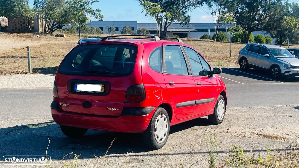Renault Scénic 1.4 16V RTE AC - 7