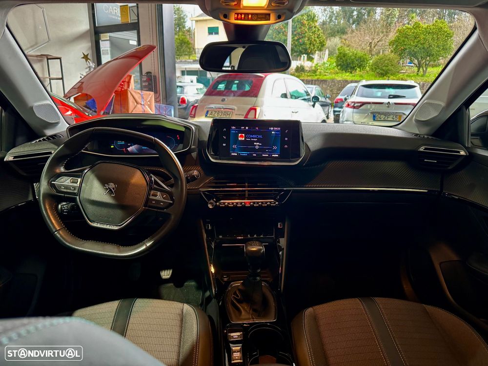 Peugeot 208 1.2 PureTech Allure - 15