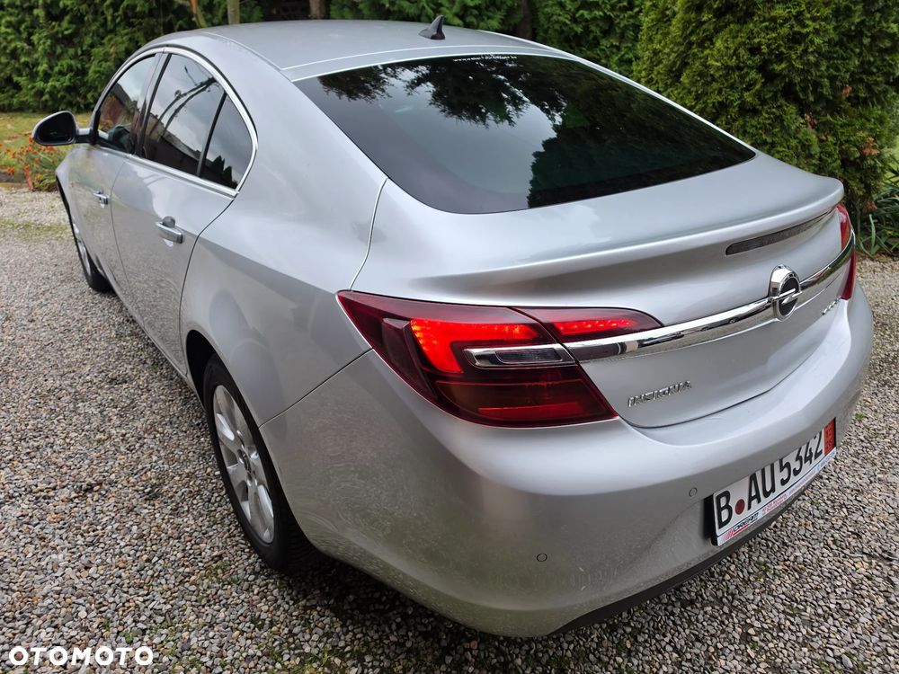 Opel Insignia 1.4 T Cosmo S&S - 4