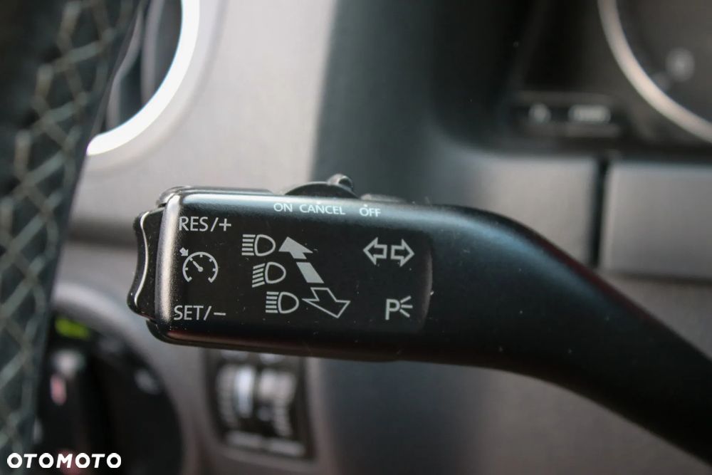 Volkswagen Golf Plus 2.0 TDI DPF United - 37
