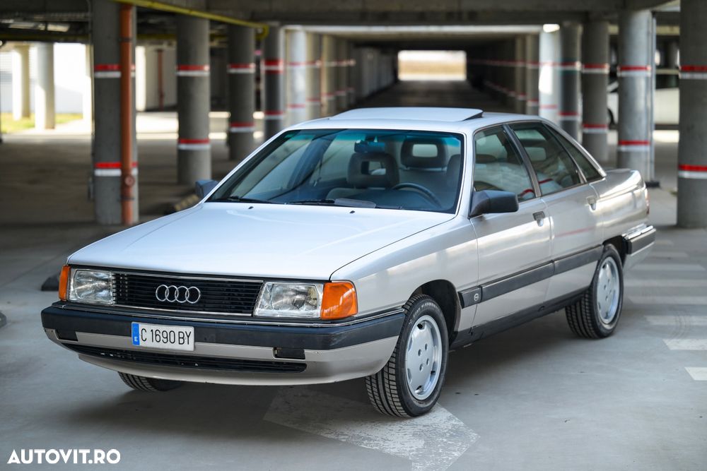 Audi 100 - 2