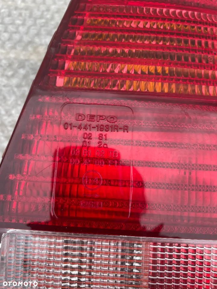 LAMPA PRAWY TYŁ VW BORA SEDAN - 5