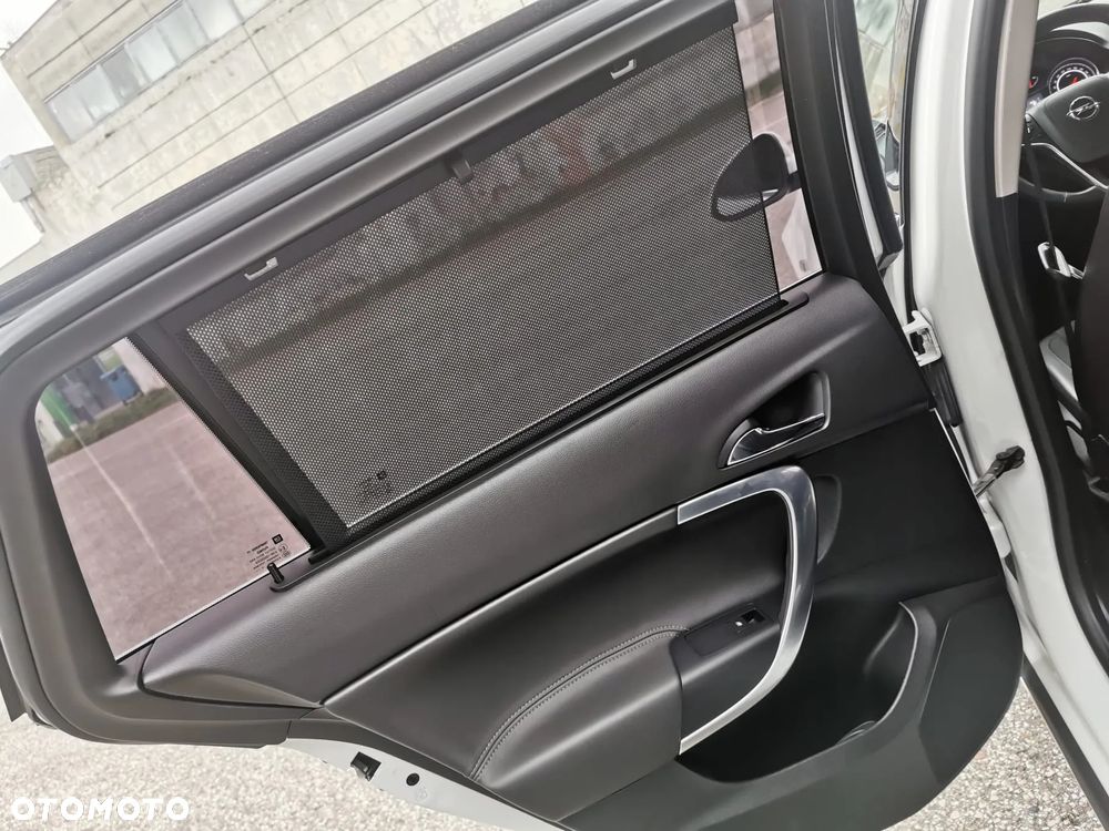 Opel Insignia 1.6 CDTI Sports Tourer - 18