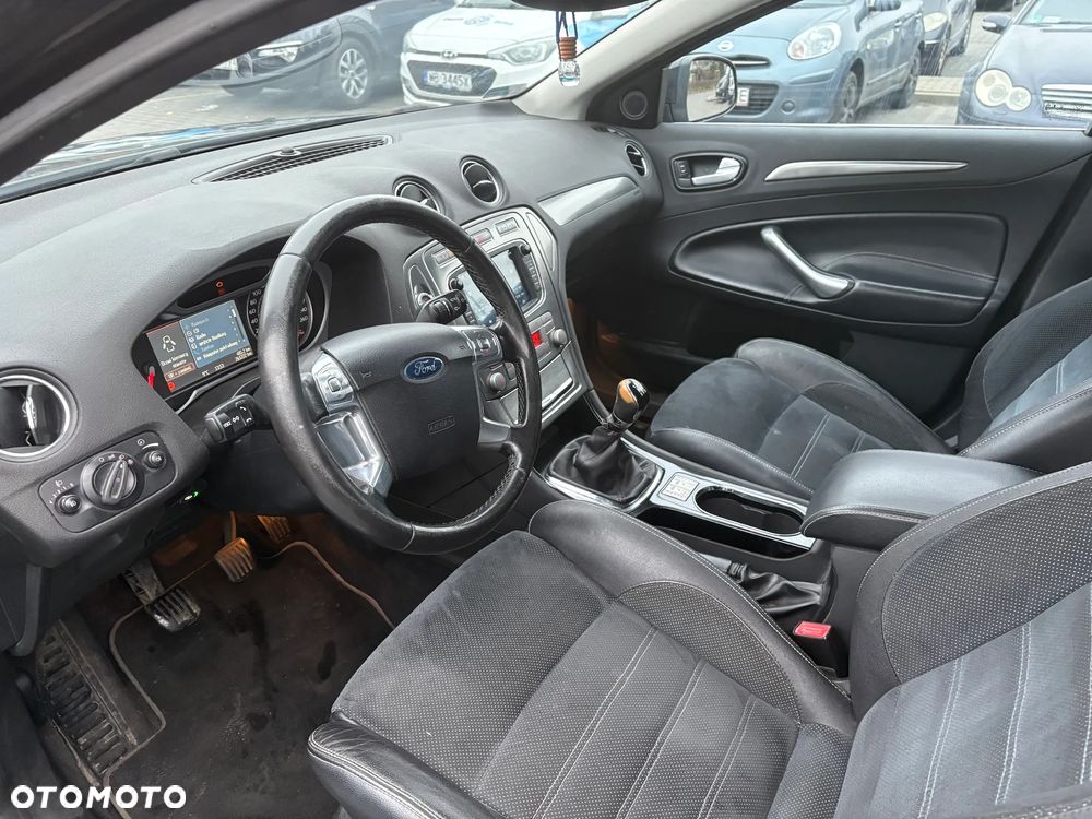 Ford Mondeo 2.0 Ambiente - 7