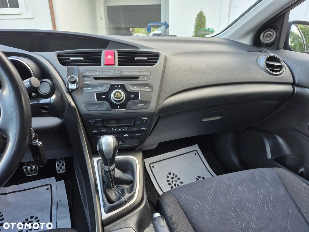 Honda Civic 1.8 Executive - 22