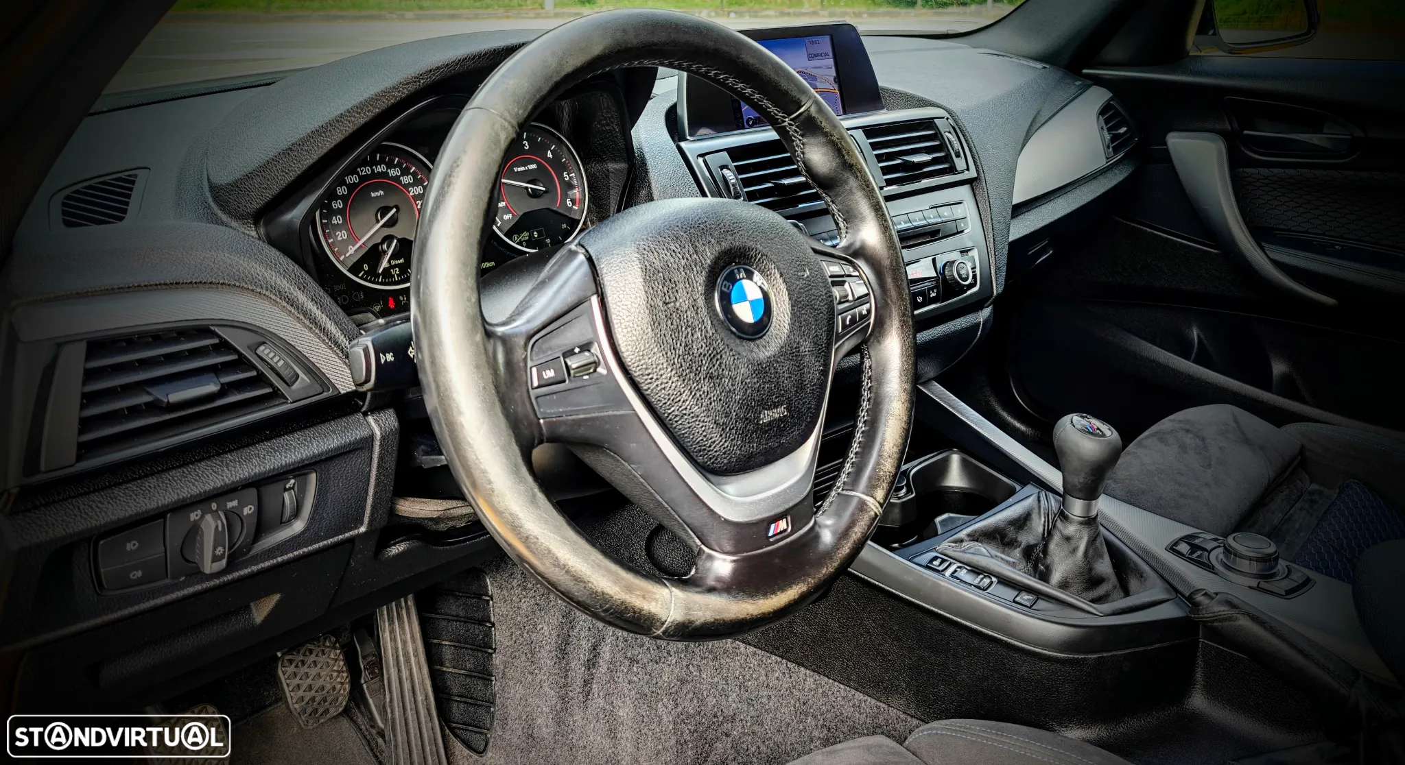 BMW 118 d Pack M - 15