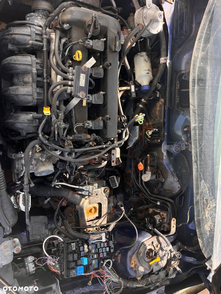 Mazda 3 2.0 Sport - 3